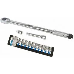 SILVERLINE LOT OFFRE SPECIALE CLE DYNAMOMETRIQUE + DOUILLES 6 PANS 10 à 19